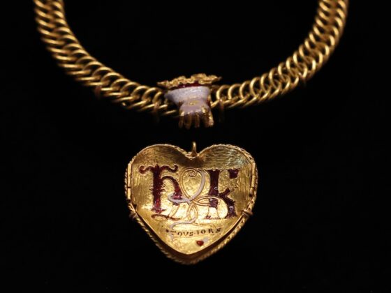 Tudor Heart Pendant
